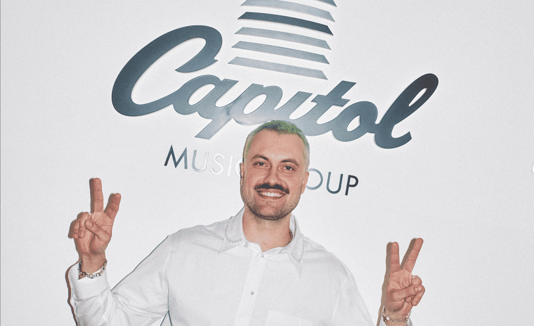Marlon Hoffstadt Signs with Capitol Records