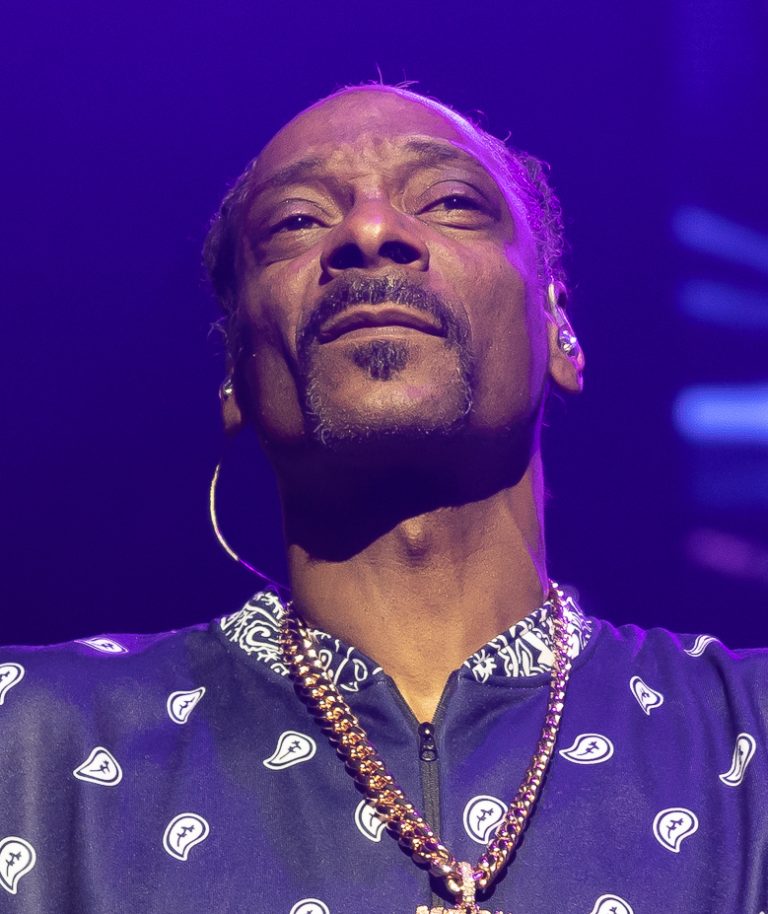 Snoop Dogg, who opens the HUGEL debut album Twenty One
