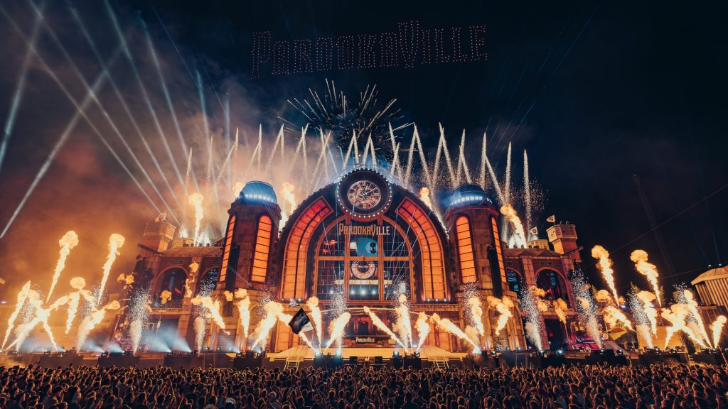 Parookaville 2026 Lineup: Armin van Buuren, Axwell and The Chainsmokers Lead the City of Dreams