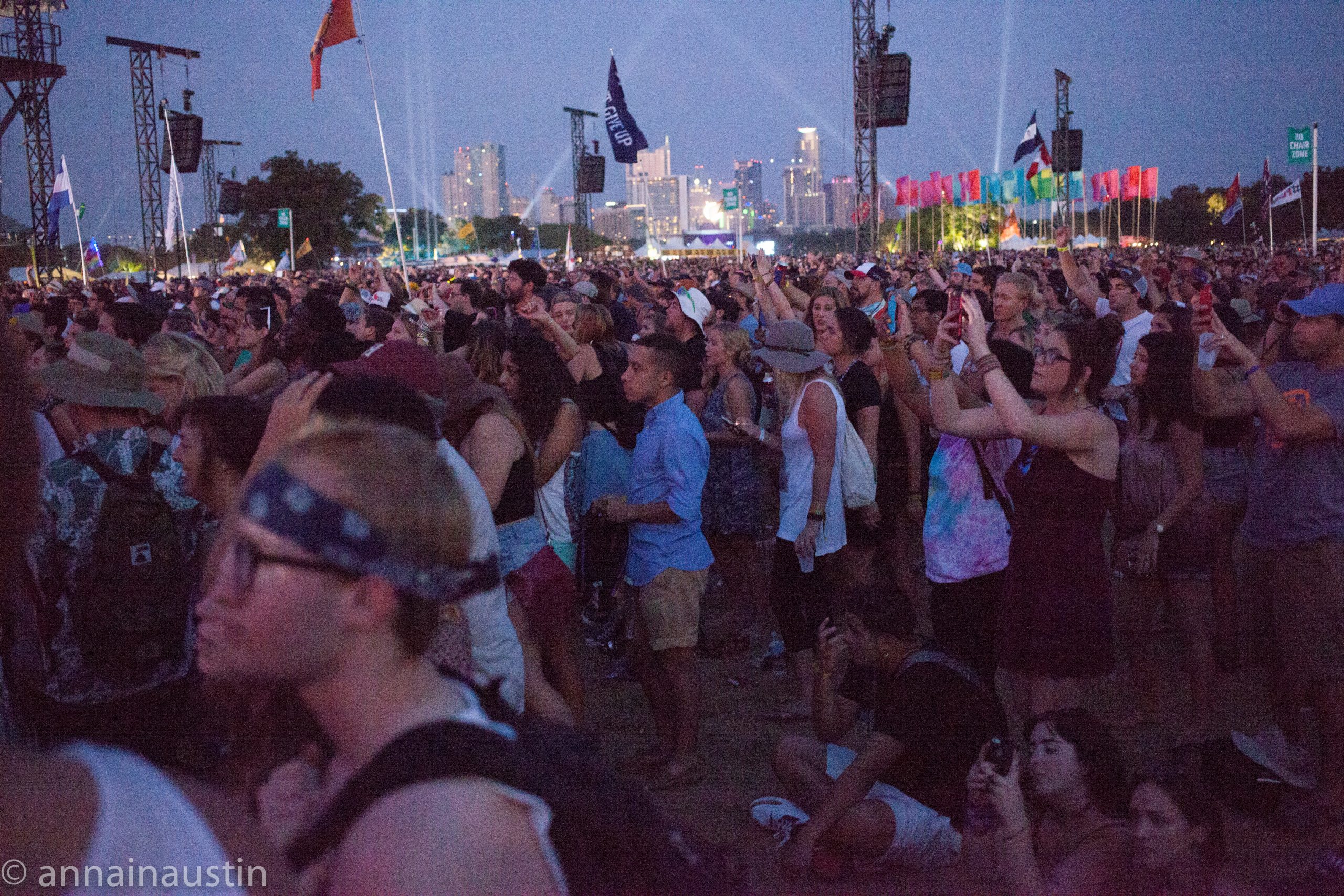 Crowd enjoying live music health benefits at Austin City Limits Music Festival