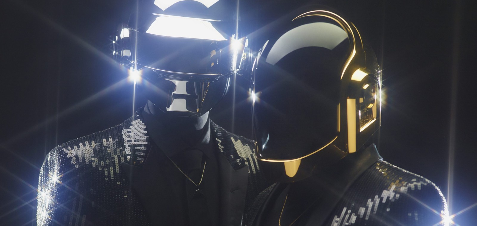 Daft Punk before the helmets, the duo in their robot era
