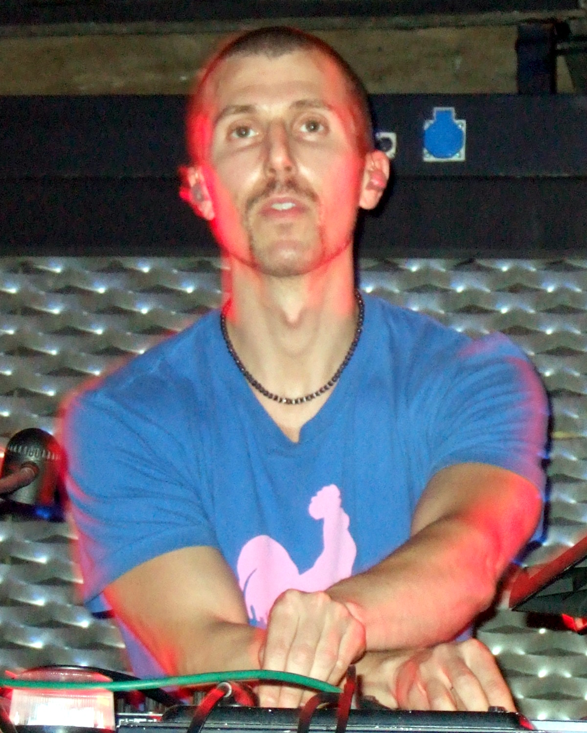 Josh Wink DJing in 2007, a decade after Higher State of Consciousness