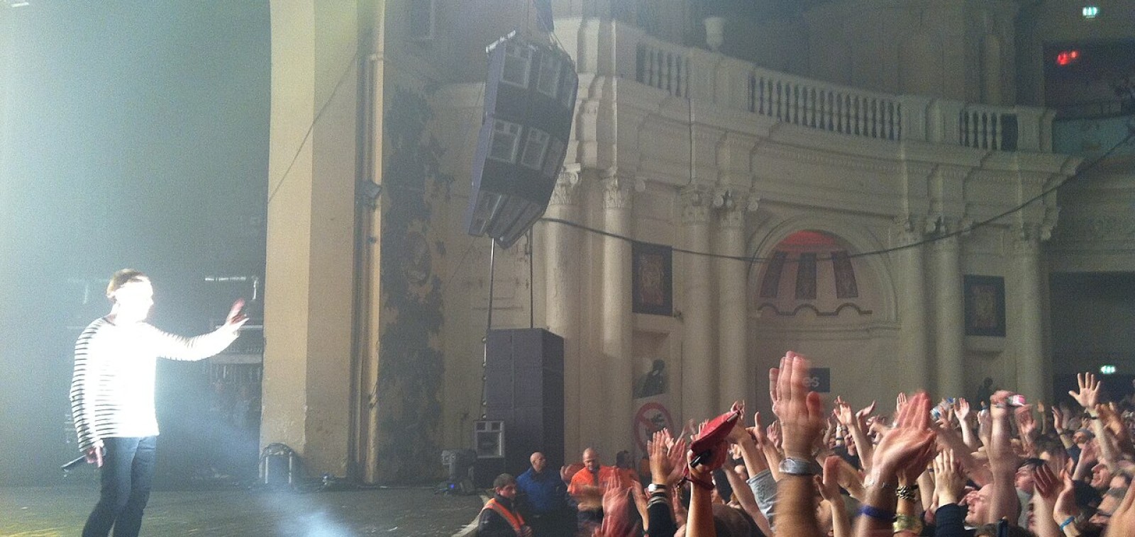 Underworld performing Born Slippy .NUXX live