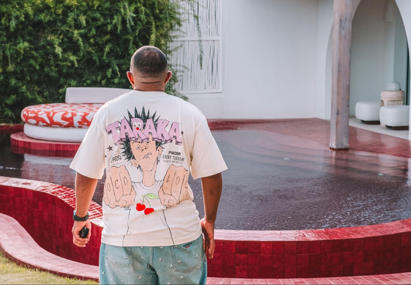 GORDO wearing the TARAKA Pacha Collection T-shirt