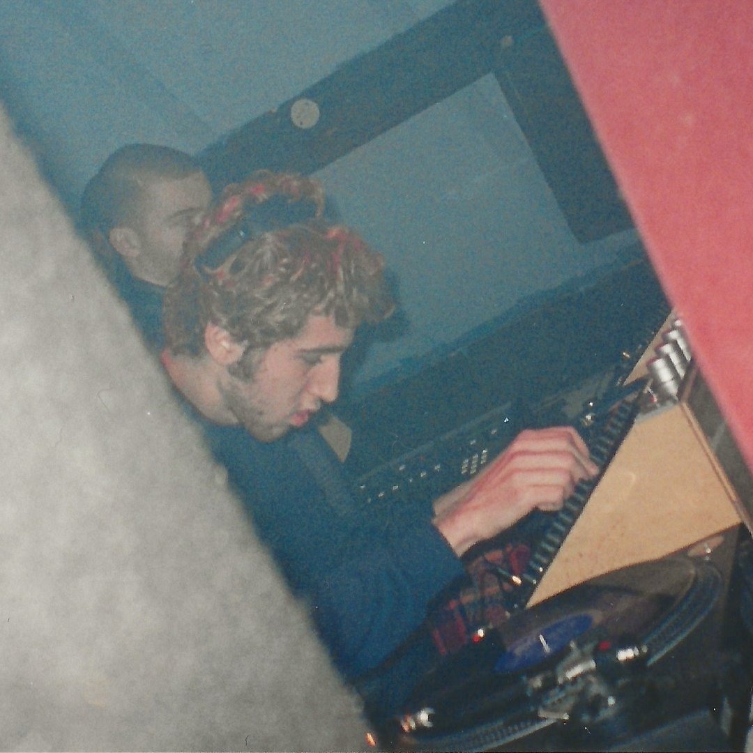 Unreleased Daft Punk mix 1997 artwork on Ralph Lawson SoundCloud