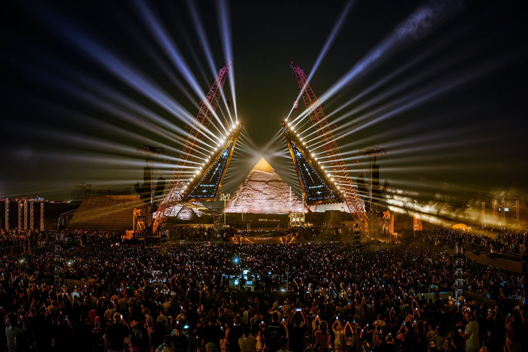 Sold out crowd at Starlight Festival Giza in front of the Great Pyramids